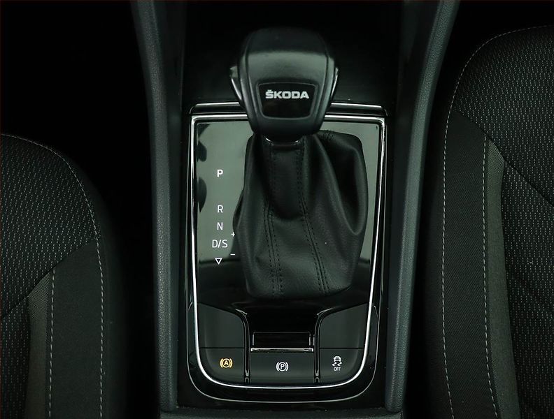 Škoda Kodiaq (2023) Ambition 1.5 TSI - fotka 13 z 17