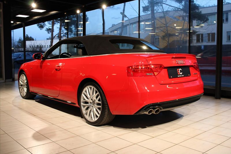 Audi A5 TDi V6 quattro S Line Cabriole - fotka 4 z 27