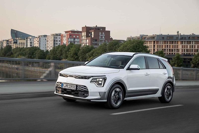 Tři verze nového SUV Kia Niro jsme zkoušeli ve Frankfurtu a okolí