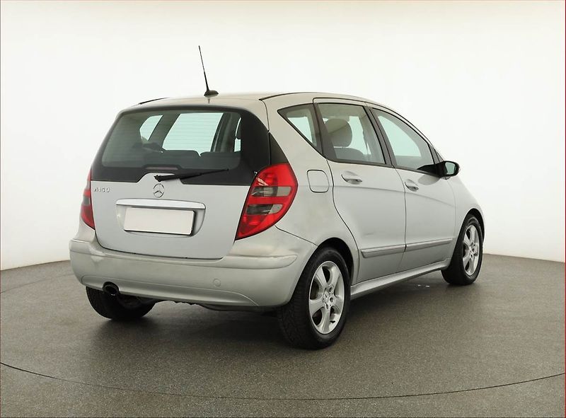Mercedes-Benz Třídy A (2006) A 150 , nová STK, zamluveno - fotka 5 z 15