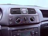 Škoda Roomster 1.2 TSi Ambition - náhled 17