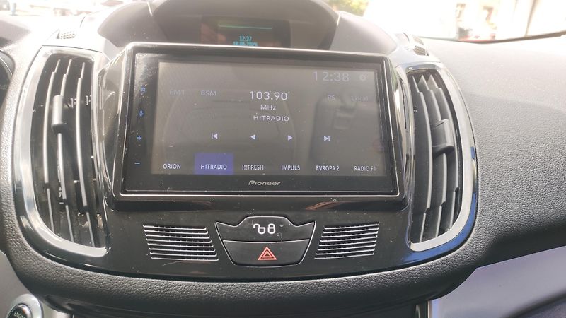 Ford Kuga (2014) - fotka 11 z 23