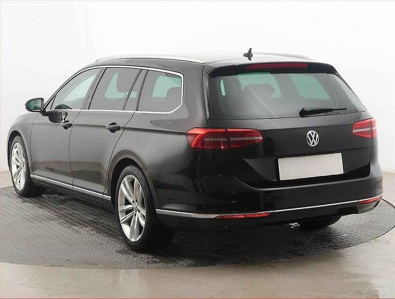 BMW 2.0 318d.