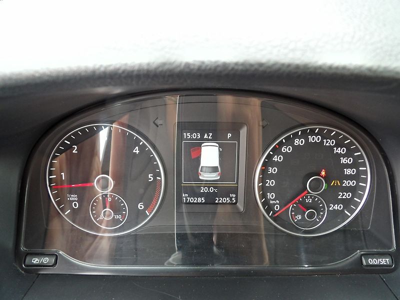 Volkswagen Caddy 2.0TDI 110kW DSG Maxi Webasto - fotka 13 z 35