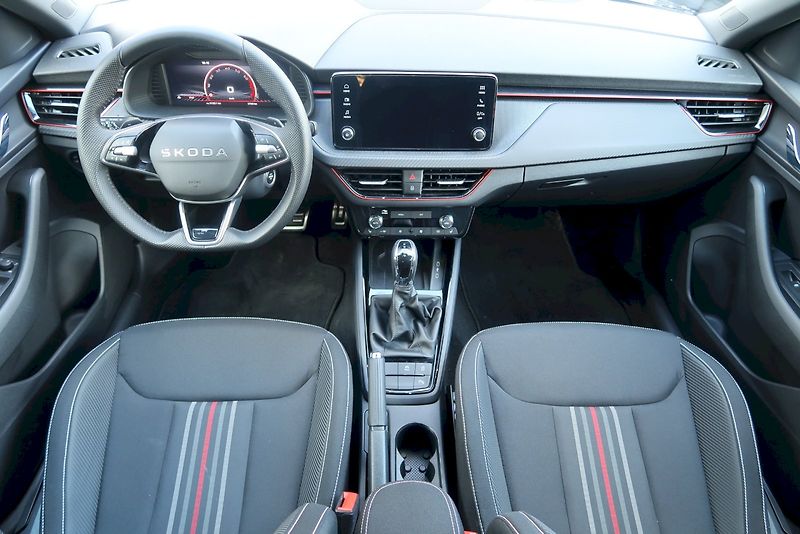 Škoda Scala (2025) MonteCarlo 1,5 TSi/110 kW - fotka 7 z 32