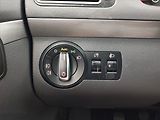 Volkswagen Touran (2012) 1.6 TDI, Tempomat - náhled 16