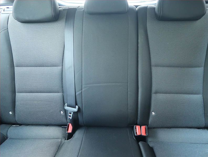 Hyundai i30 (2017) 1.6 GDI, ČR,1.maj, Serv.kniha - fotka 10 z 15