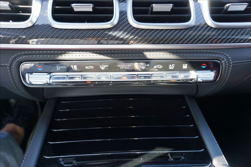 Mercedes-Benz GLS 4,0 AMG 63 4M+,CZ,záruka - fotka 23 z 32