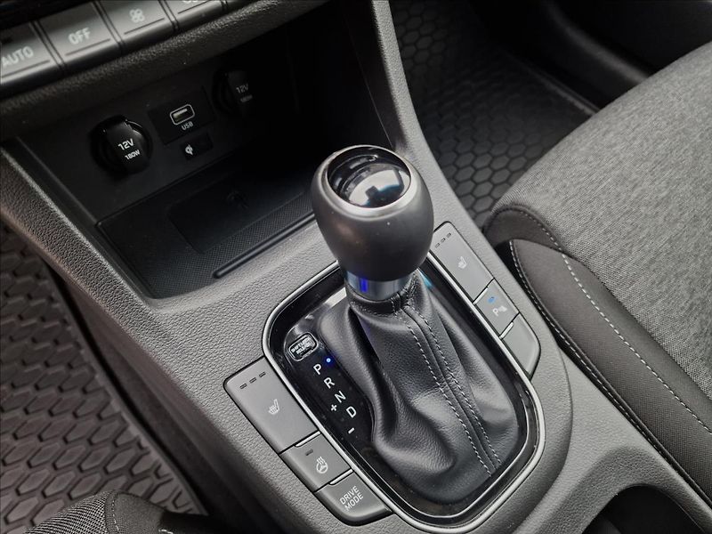 Hyundai i30 1.0 T-GDI Comfort,ČR,1.Maj. - fotka 30 z 49