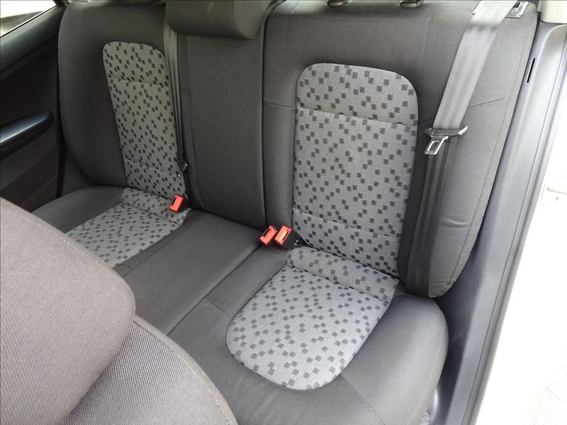 Škoda Fabia I 1,2i 47kW Combi - fotka 24 z 43