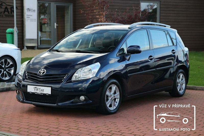 Toyota Verso 1,8VVTi 108kW M/T, Luna - fotografie inzerátu