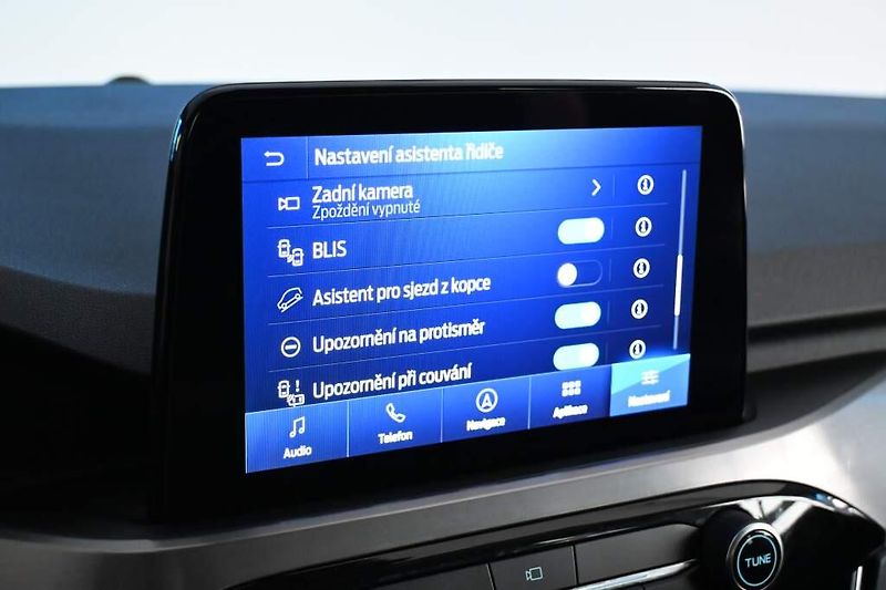 Ford Kuga (2021) 2.5 LED ACC Kamera Head-up Taž - fotka 13 z 42