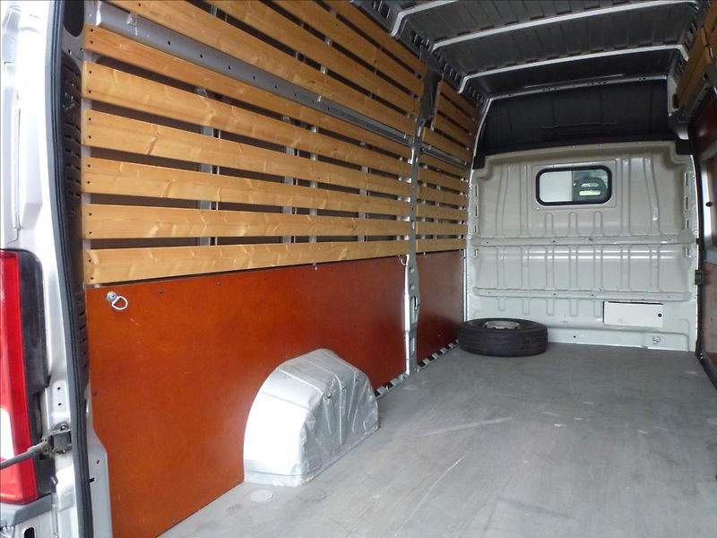 Fiat Ducato 2,3 MultiJet 250 Maxi L4H3 - fotka 22 z 54