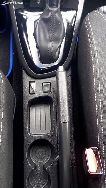 Renault Clio (2016) - fotka 28 z 32