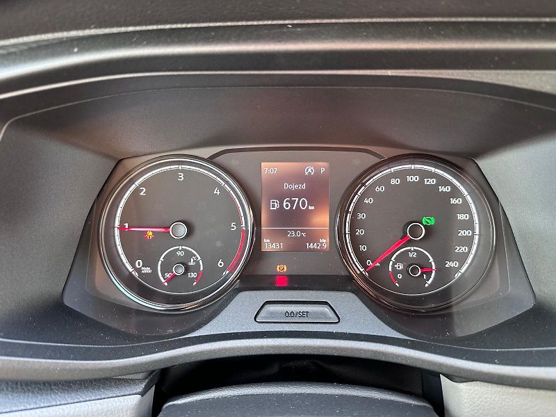 Volkswagen Caravelle 2.0 TDI 4Motion 110kW DSG - fotka 14 z 18