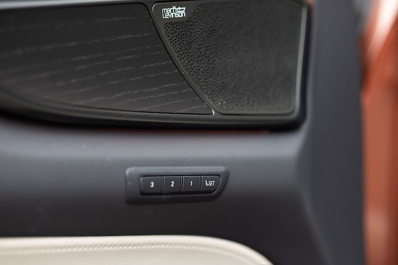 Lexus NX 450h plus 450H 2.5 PHEV LUXURY - fotka 19 z 29