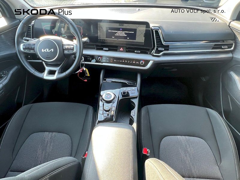 Kia Sportage (2025) Exclusive 1.6 T-GDI MHEV 117 k - fotka 5 z 33
