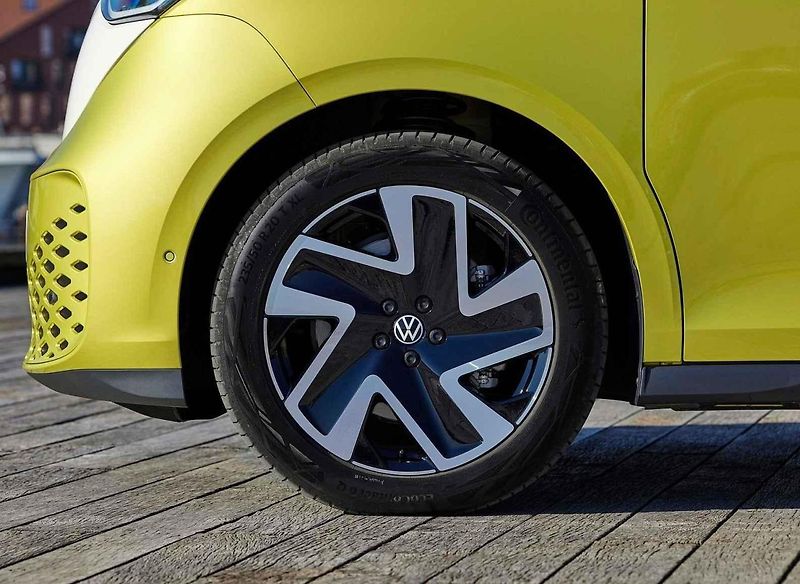 Auto jsem zkoušel v opravdu náročných zimních podmínkách
