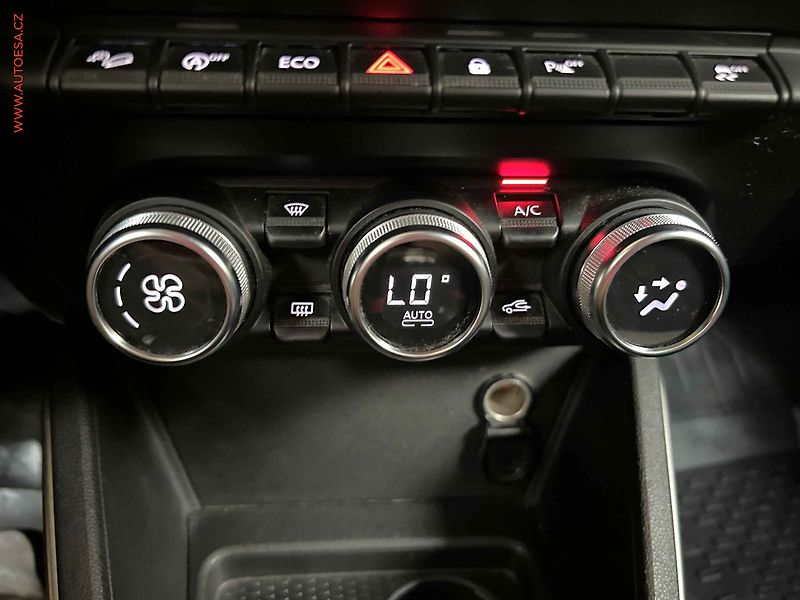 Dacia Duster (2019) 1.6 SCe 4x4, 2.maj,ČR, AC - fotka 15 z 16