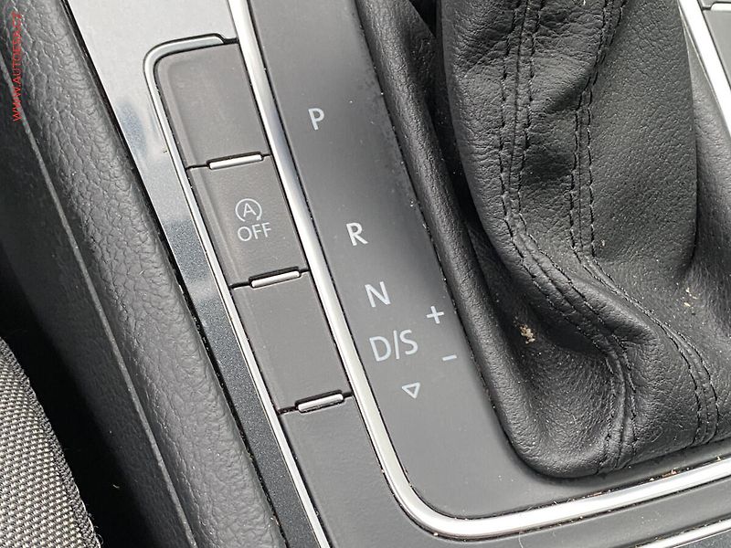 Volkswagen Golf (2019) 1.6 TDi, Comfortline, DSG - fotka 14 z 17