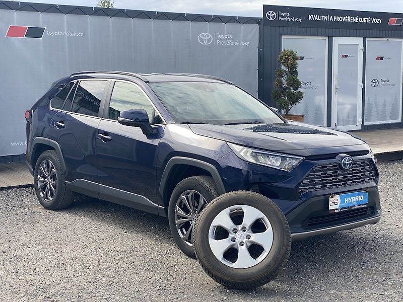 Toyota RAV4 2.5HSD, ČR, Com Style, 4x4 - fotka 1 z 17
