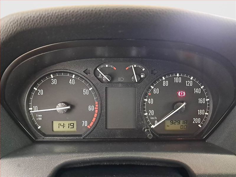 Škoda Fabia (2003) 1.2, Serv.kniha, po STK, Tažné - fotka 11 z 17