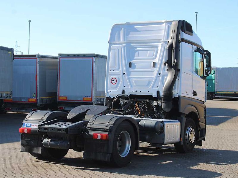 Mercedes-Benz Actros 1848, EURO 6 - fotka 3 z 18