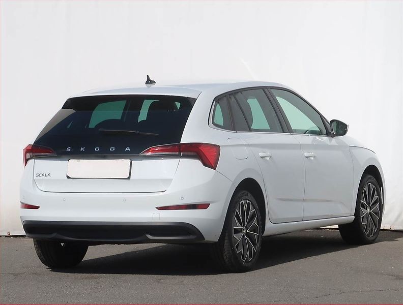 Škoda Scala (2022) Style Plus 1.0 TSI, Automat - fotka 5 z 22