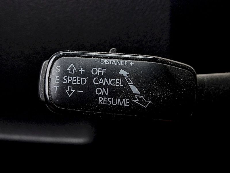 Škoda Octavia (2013) Combi Elegance plus 2,0 Tdi 11 - fotka 29 z 37