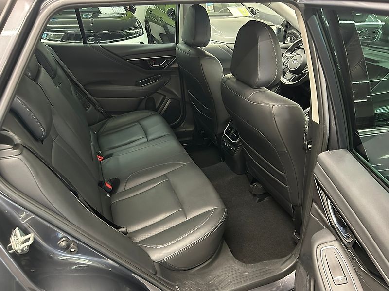 Subaru Outback (2023) 2.5 TOURING 2023 | Záruka - fotka 28 z 61