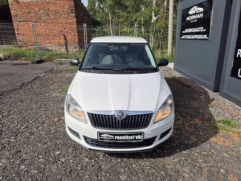 Škoda Fabia (2013) 1.6TDi 55kw, klima, pěkný stav - fotka 2 z 21
