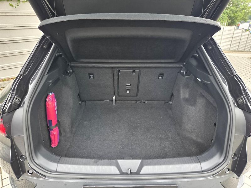 Volkswagen ID.4 Pro Prf. 82kWh SOH 95% Tažné z - fotka 13 z 30