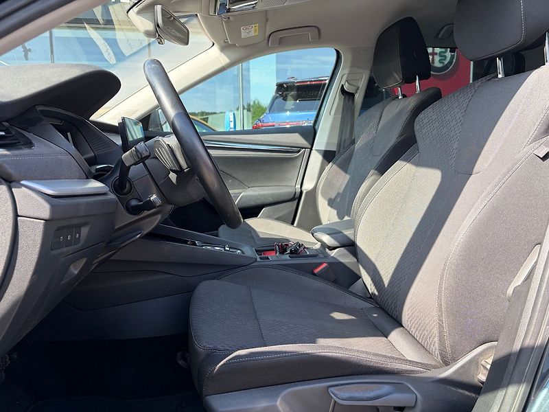 Škoda Octavia 2.0 TDi 110kW  Style Plus - fotka 6 z 10