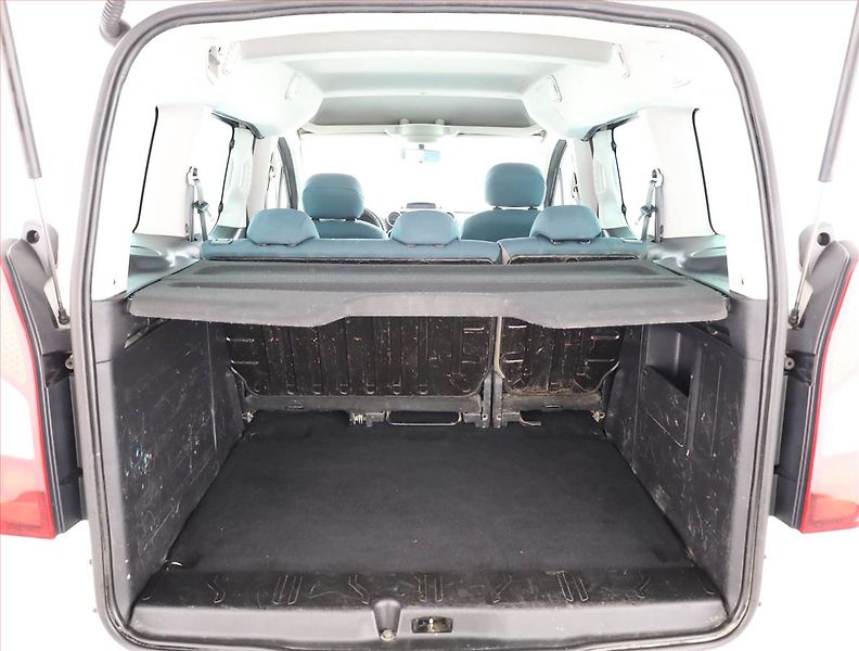 Citroën Berlingo (2018) Feel 1.6 BlueHDi, 5Míst, ČR - fotka 13 z 13
