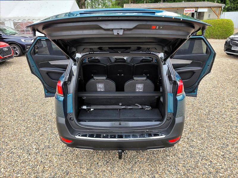 Peugeot 5008 2,0 zálohováno - fotka 41 z 50