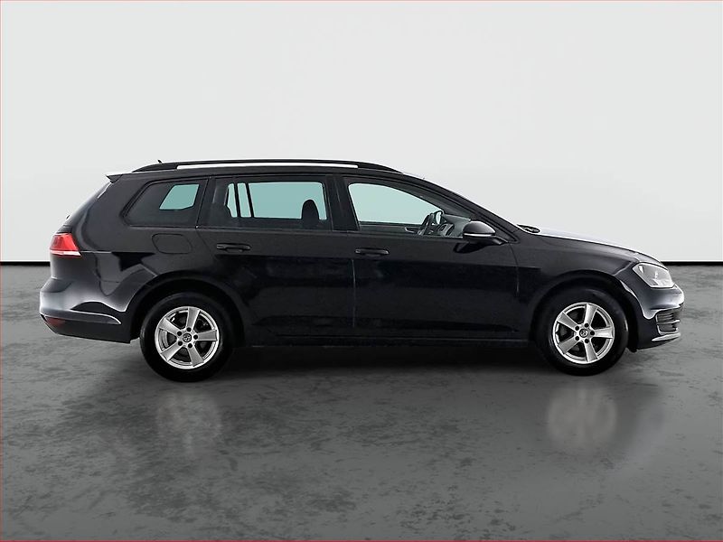 Volkswagen Golf (2014) Comfortline 1.6 TDI, Automat - fotka 6 z 18