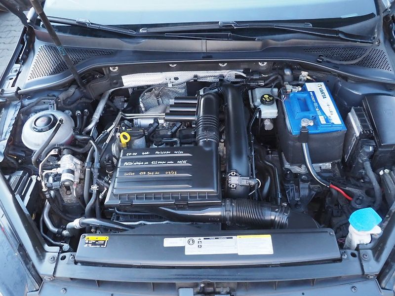 Volkswagen Golf Variant (2017) 1.4 TGI 81 kW, CNG - fotka 35 z 36