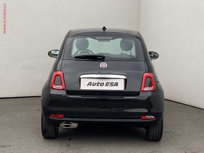 Fiat 500 (2019) 1.2 i, Lounge, +kola - fotka 5 z 15