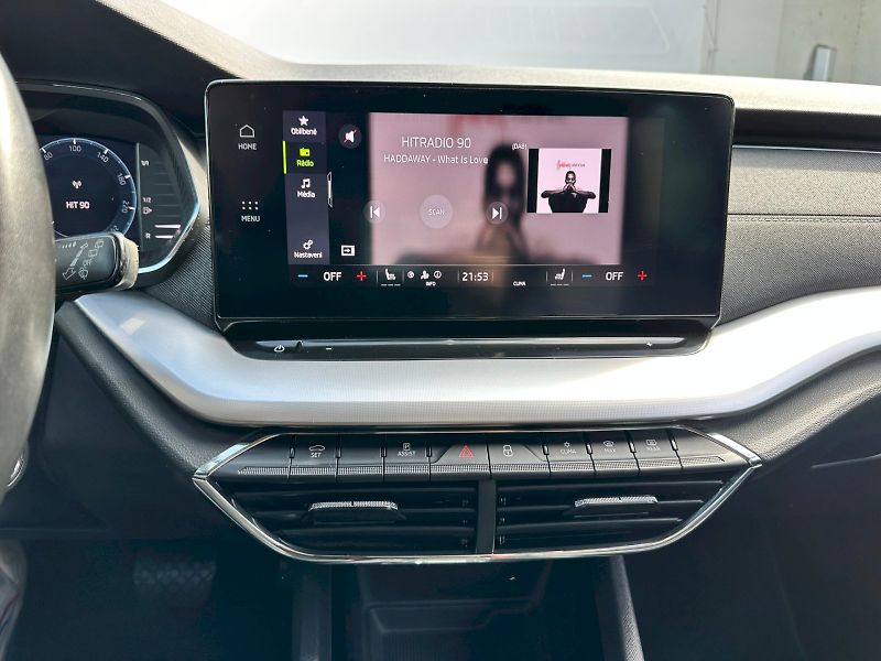 Škoda Octavia (2022) 2.0 TDI 110kW DSG Style Combi - fotka 13 z 22