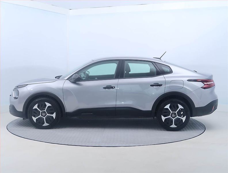 Citroën C4 X (2024) 1.2 PureTech, ČR,1.maj - fotka 3 z 14