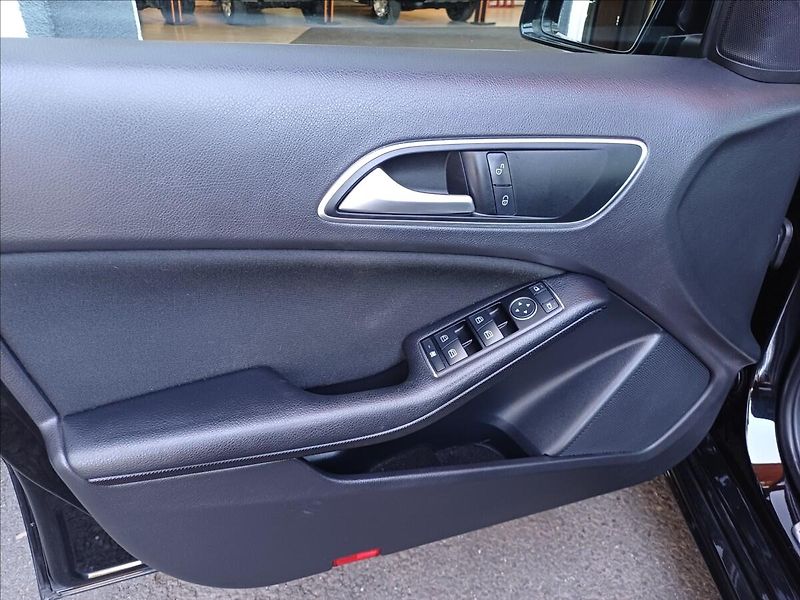 Mercedes-Benz Třídy A 180 CDi,po servisu - fotka 16 z 27