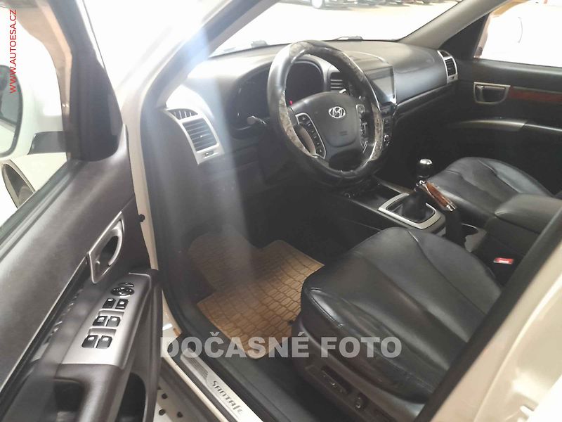 Hyundai Santa Fe (2012) 2.2 CRDi 4x4 - fotka 3 z 3