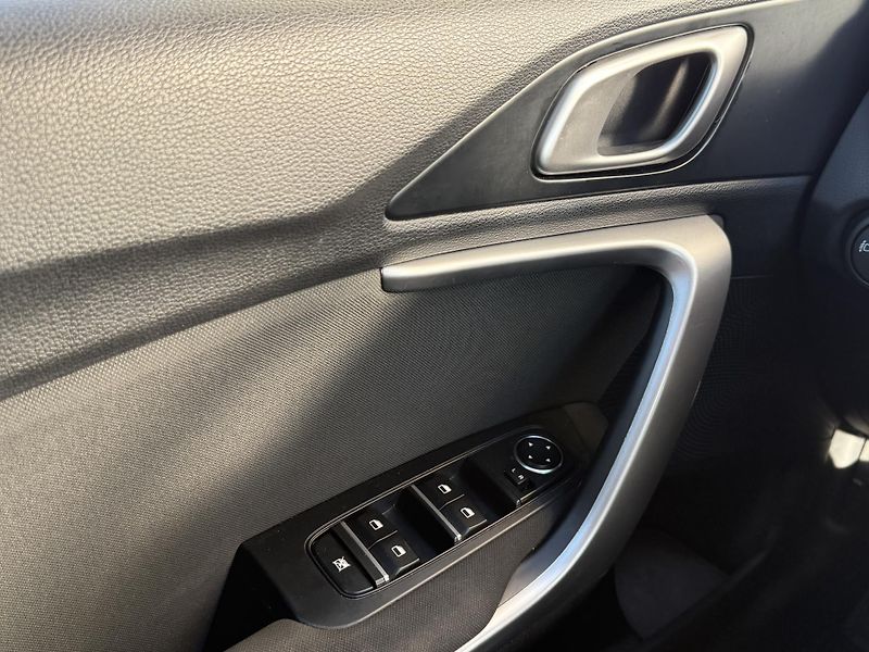 Kia Ceed 1.4 CVVT 73kW COOL - fotka 13 z 21