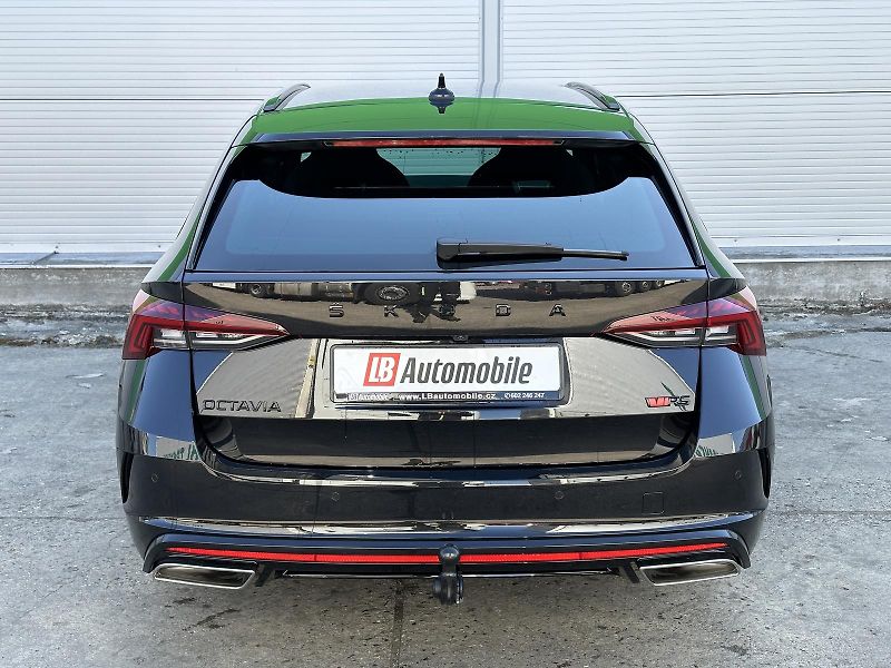 Škoda Octavia RS 2.0 TSi 180kW Matrix-LED V. - fotka 5 z 52