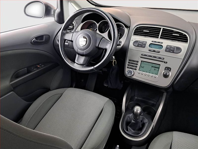 Seat Altea (2005) 1.6, po STK, za skvělou cenu - fotka 7 z 14