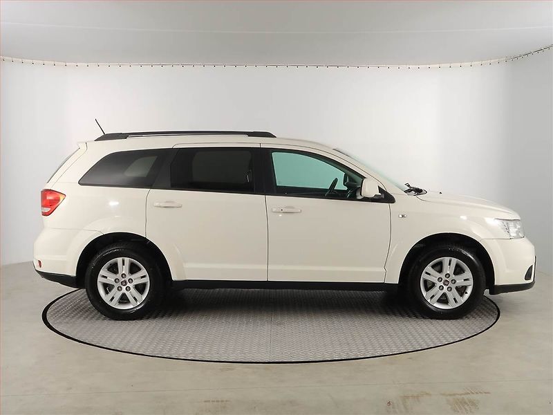 Fiat Freemont (2016) 2.0 MultiJet, 4X4, Automat - fotka 6 z 22