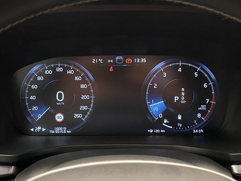 Volvo S60 B5 AWD R-DESIGN AUT  - fotka 25 z 48