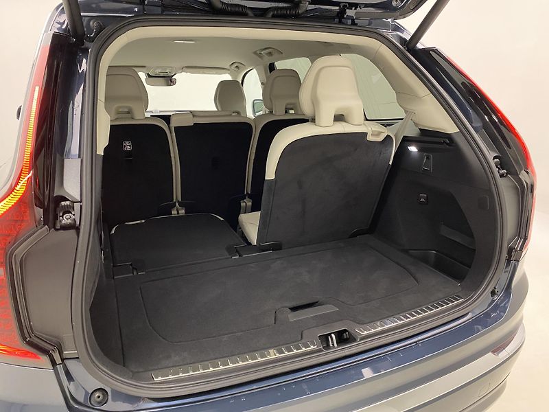 Volvo XC90 (2026) B5 AWD AUT BRIGHT PLUS 7míst - fotka 22 z 71