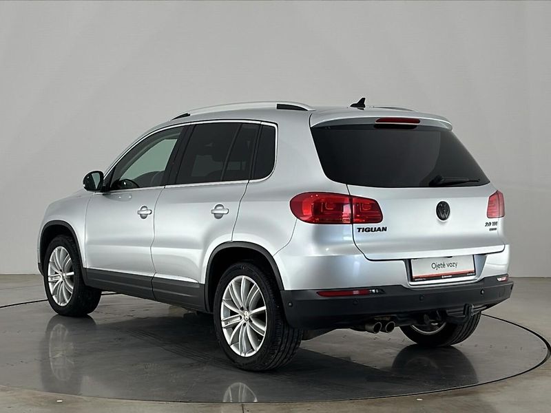 Volkswagen Tiguan Sport 4MOT - fotka 15 z 29