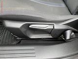 Peugeot 2008 (2019) 1.5 HDi, Allure, AT, LED - náhled 14